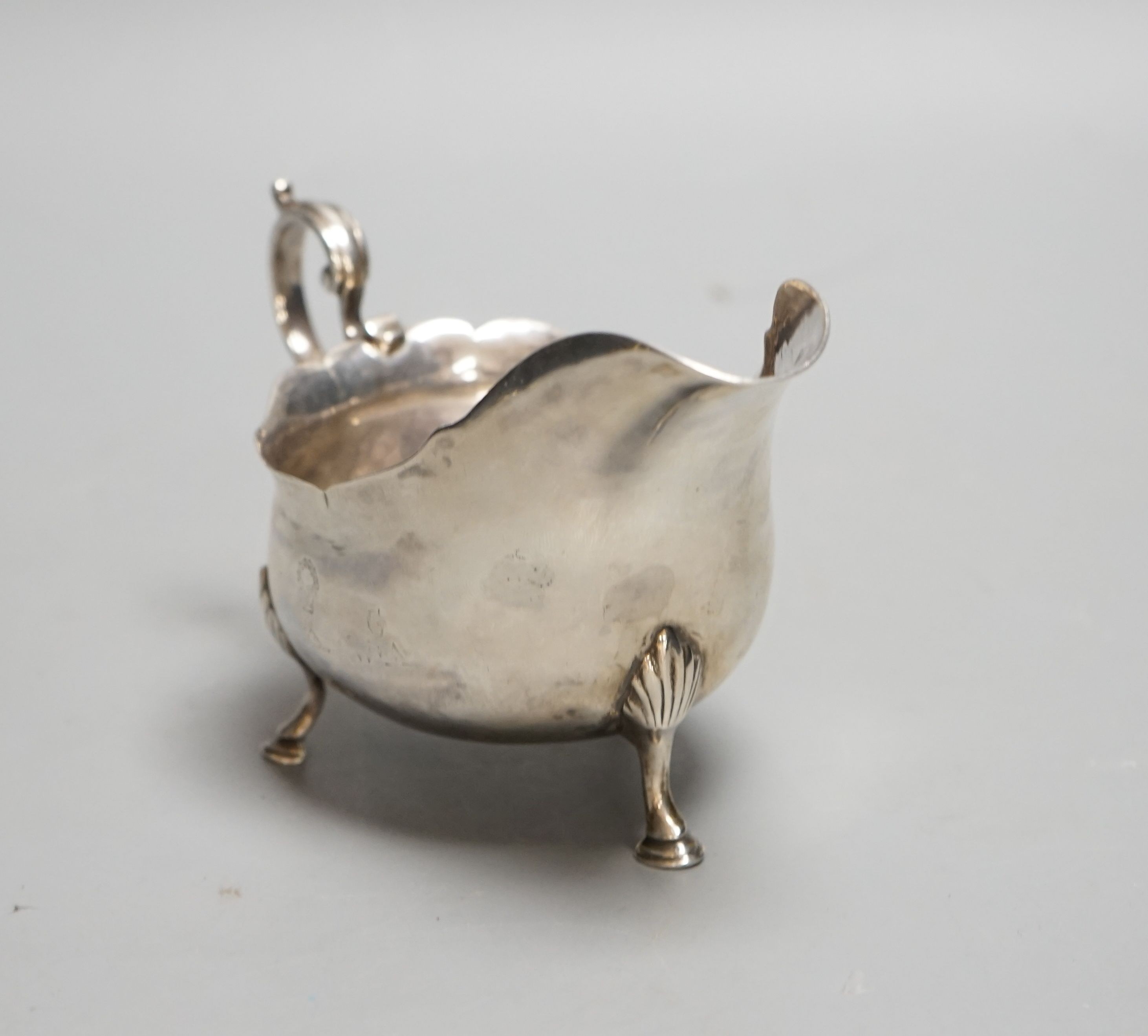 A George III provincial silver sauceboat by John Langlands, Newcastle, 1774, length 15.8cm
